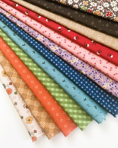 Lori Holt Autumn Fabric Fat Quarter Bundle - 12pc Bundle