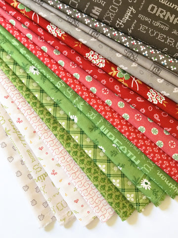 Lori Holt Home Town Holiday Fabric Fat Quarter Bundle - 16pc Bundle