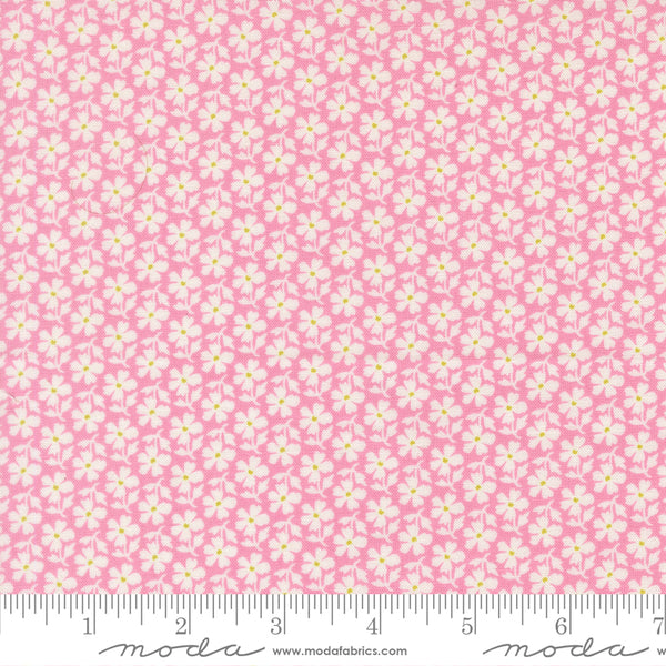 Fig Tree Summer's End Fabric Fat Quarter Bundle - 5pc Pink Color Bundle