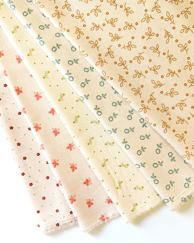 Lori Holt Gentler Times Fabric Fat Quarter Bundle - 5pc Beige/Low Volume Color Bundle