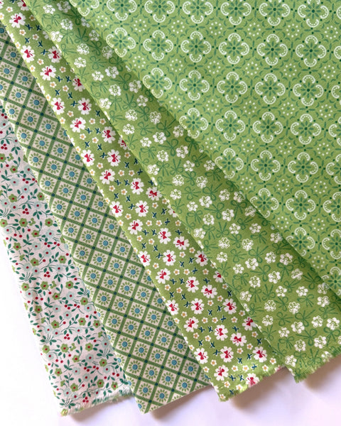 Lori Holt Farmer's Daughter Fabric Fat Quarter Bundle - 5pc Green Color Bundle