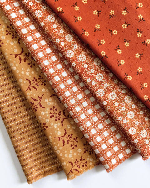 Lori Holt Baked With Love Fabric Fat Quarter Bundle - 5pc Orange Color Bundle