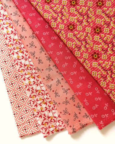 Lori Holt Gentler Times Fabric Fat Quarter Bundle - 5pc Pink Color Bundle