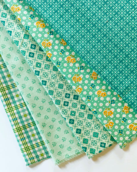 Lori Holt Farmer's Daughter Fabric Fat Quarter Bundle - 5pc Teal Green Color Bundle