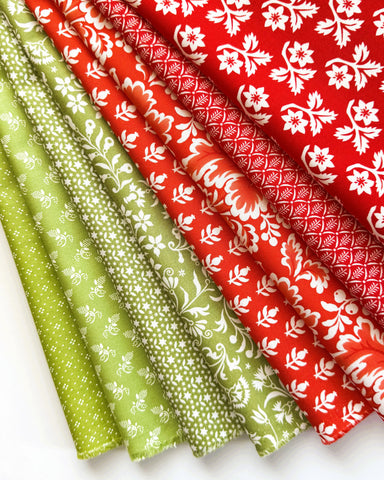 Fig Tree Buon Natale Fabric Fat Quarter Bundle - 8pc Bundle