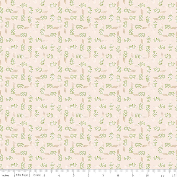 Lori Holt Farmer's Daughter Fabric Fat Quarter Bundle - 5pc Beige/Low Volume Color Bundle