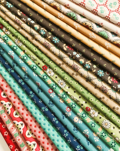 Lori Holt Mercantile Fabric Fat Quarter Bundle - 20pc Bundle