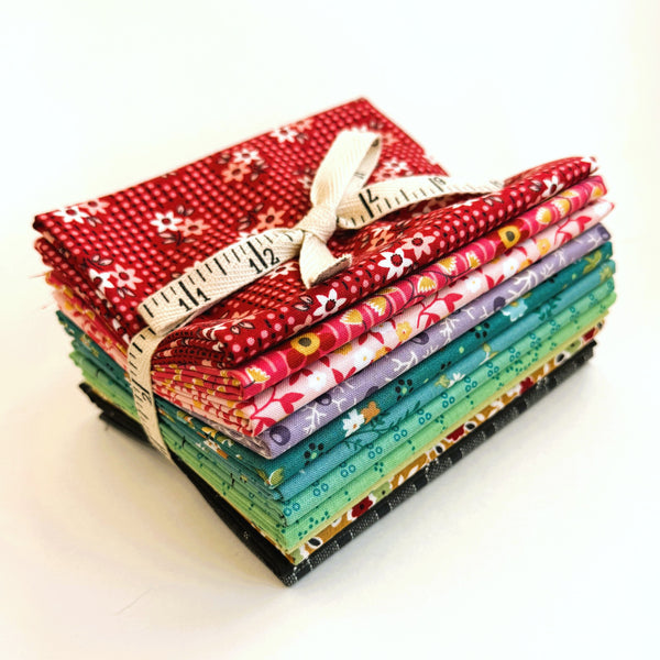 Lori Holt Gentler Times Fabric Fat Quarter Bundle - 12pc Bundle