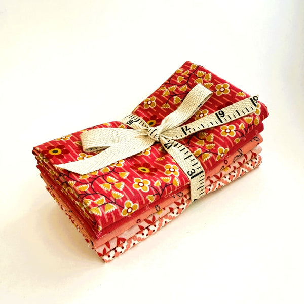 Lori Holt Gentler Times Fabric Fat Quarter Bundle - 5pc Pink Color Bundle