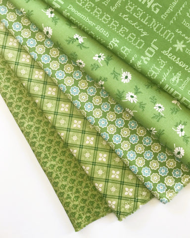 Lori Holt Home Town Holiday Fabric Fat Quarter Bundle - 5pc Green Color Bundle